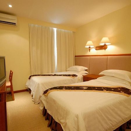 Asia Hotel Лахад-Дату Экстерьер фото