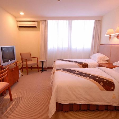 Asia Hotel Лахад-Дату Экстерьер фото